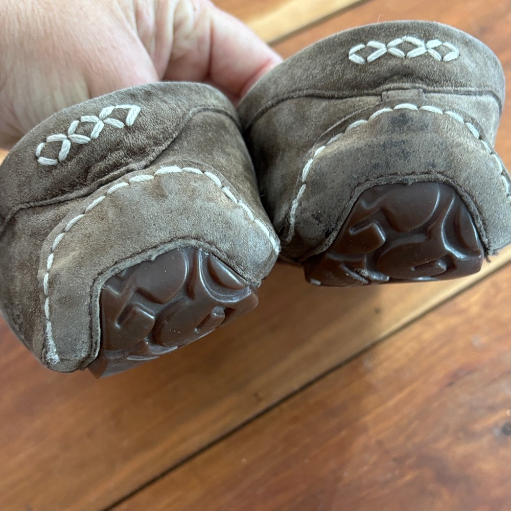 UGG Brown Suede Slippers 8 - Picture 3 of 12